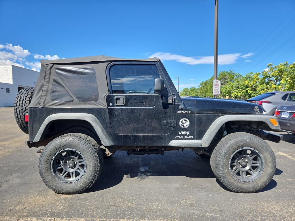 Used 2004 Jeep Wrangler 4WD w/ Dual Top Group image 3