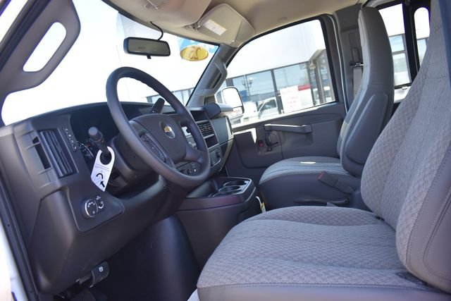 New 2025 Chevrolet Express 3500 w/ Driver Convenience Package RWD image 21