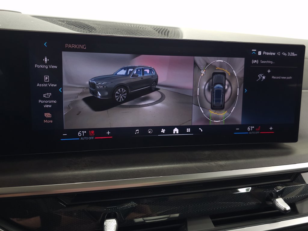 Used 2026 BMW X7 xDrive40i w/ Premium Package AWD/4WD image 31