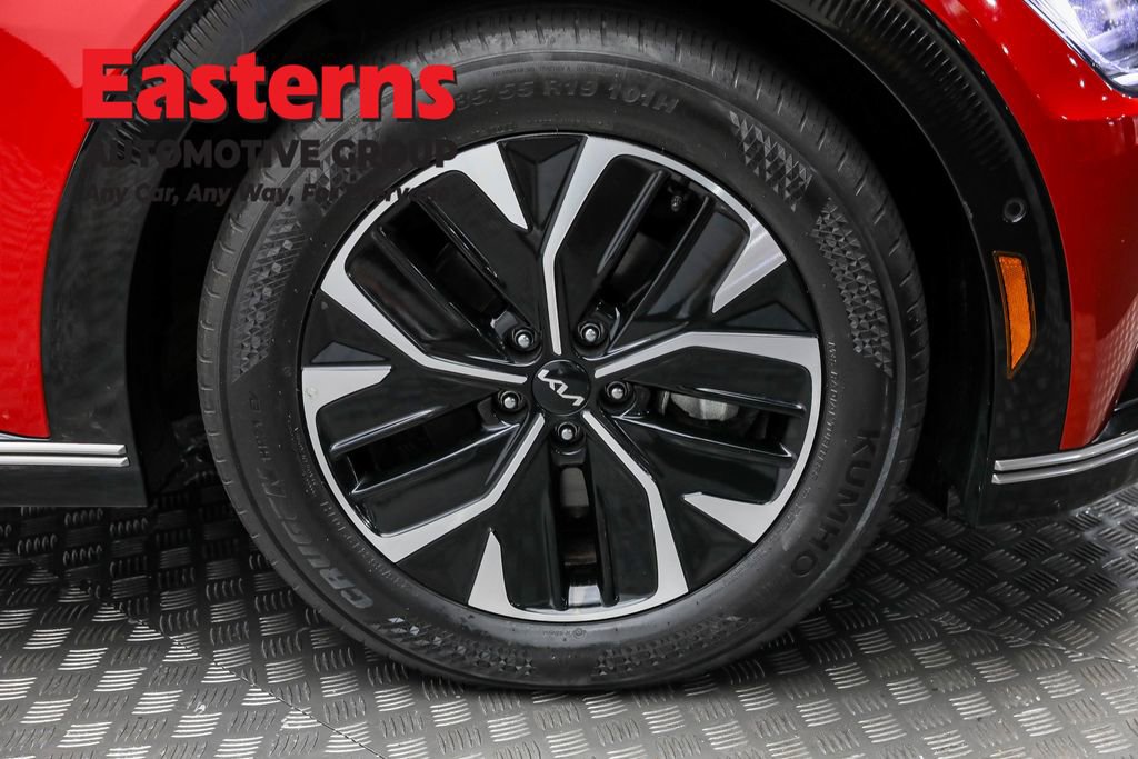 Used 2023 Kia EV6 Wind w/ Wind Technology Package image 33