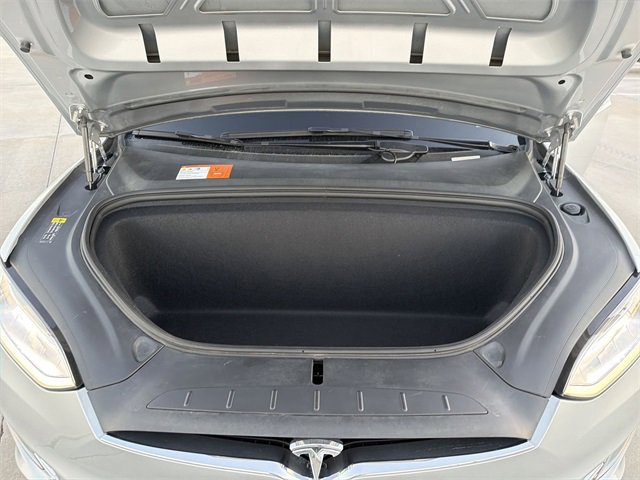 Used 2017 Tesla Model X 100D image 31