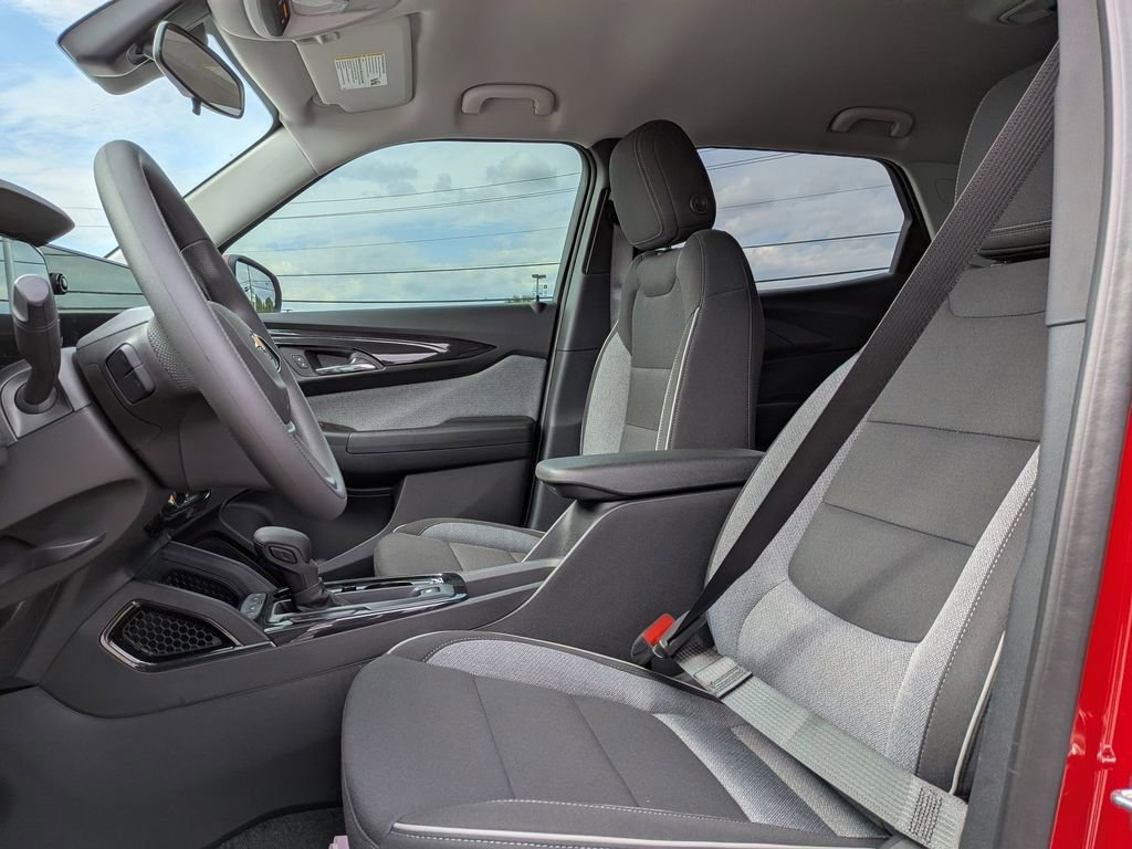 New 2026 Chevrolet TrailBlazer LT w/ LPO, Blackout Package image 14