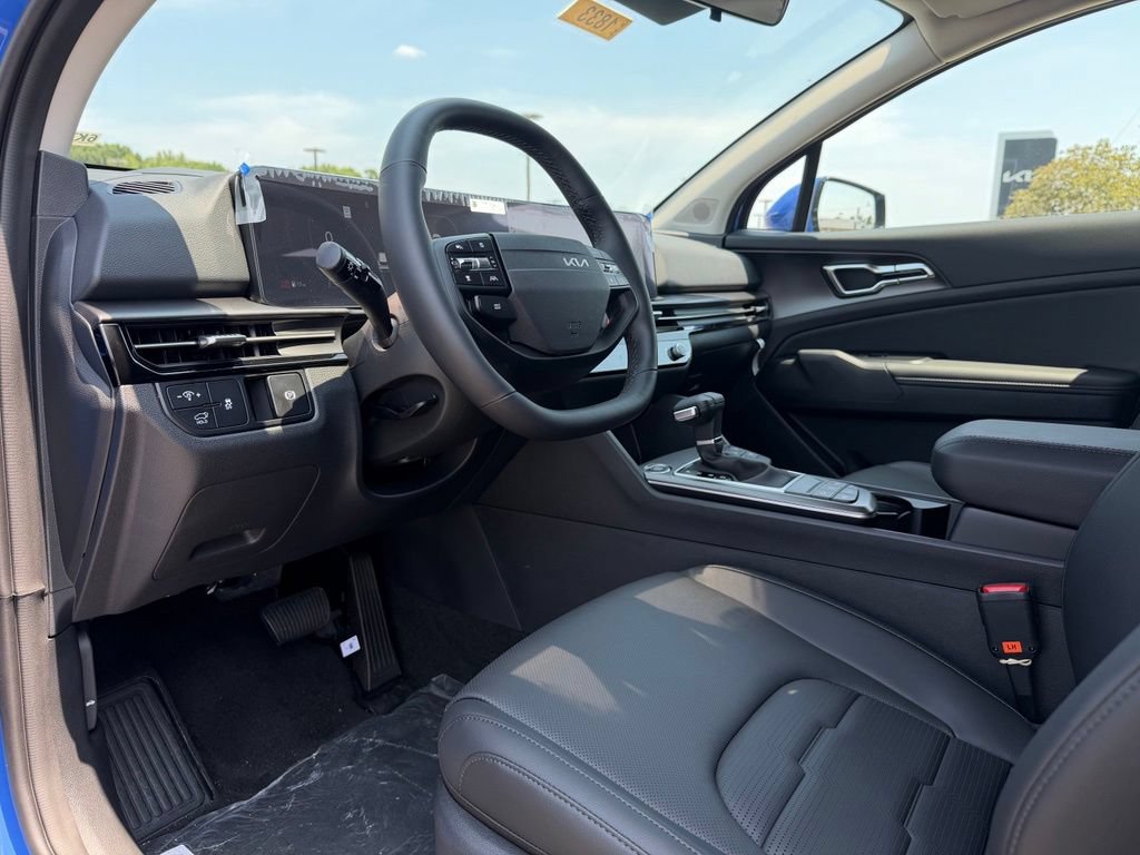 New 2026 Kia Sportage SX FWD image 9