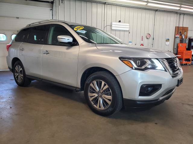 Used 2019 Nissan Pathfinder S AWD/4WD image 2