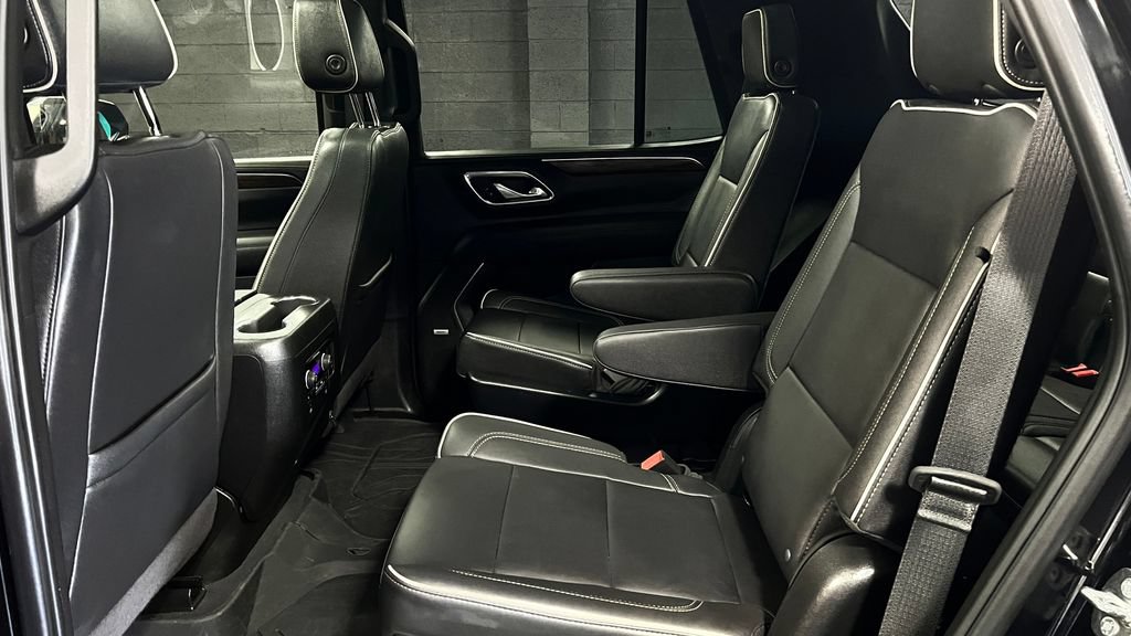 Used 2024 Chevrolet Tahoe Premier AWD/4WD image 21