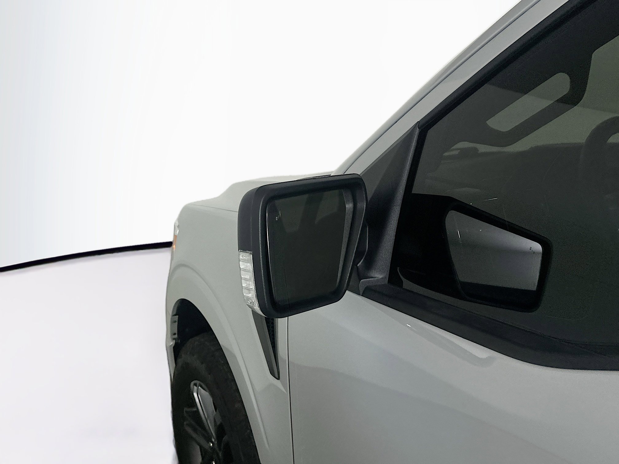 Used 2023 Ford F150 XLT w/ Equipment Group 302A High image 16