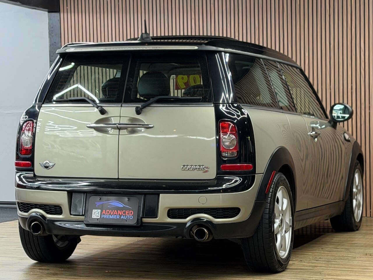 Used 2009 MINI Cooper Clubman S FWD image 5