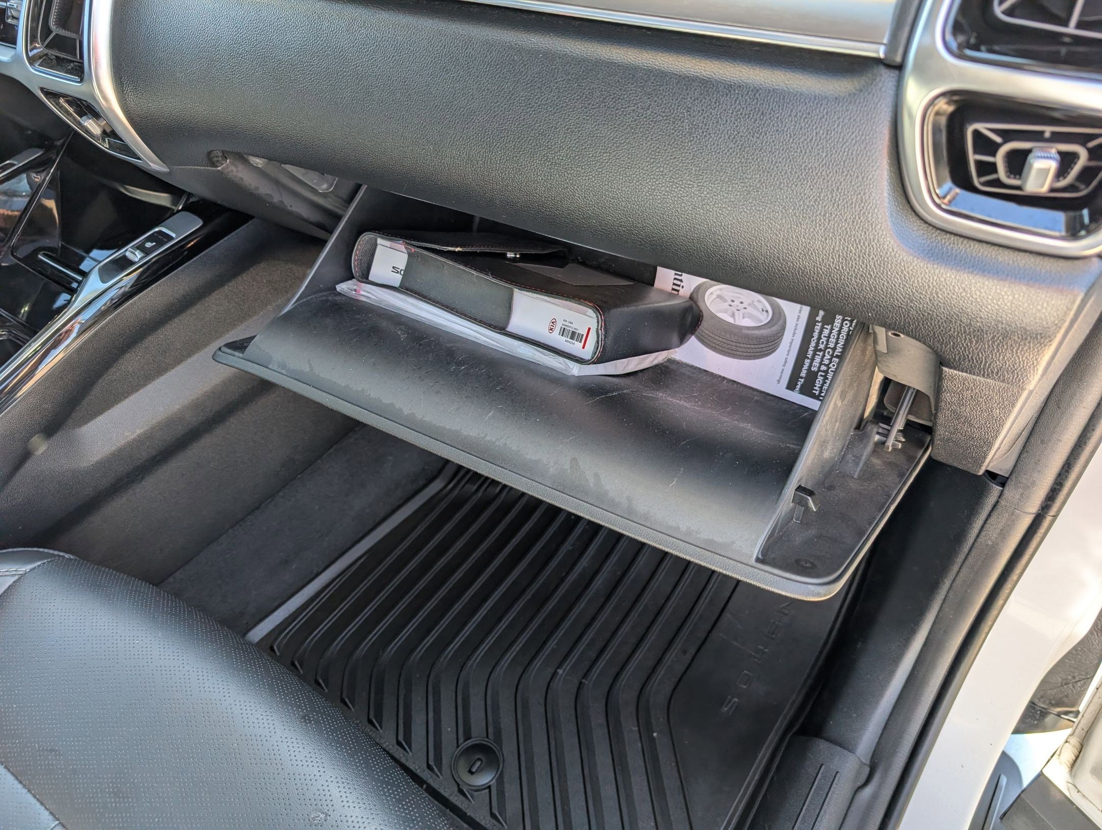 Certified 2021 Kia Sorento SX image 32