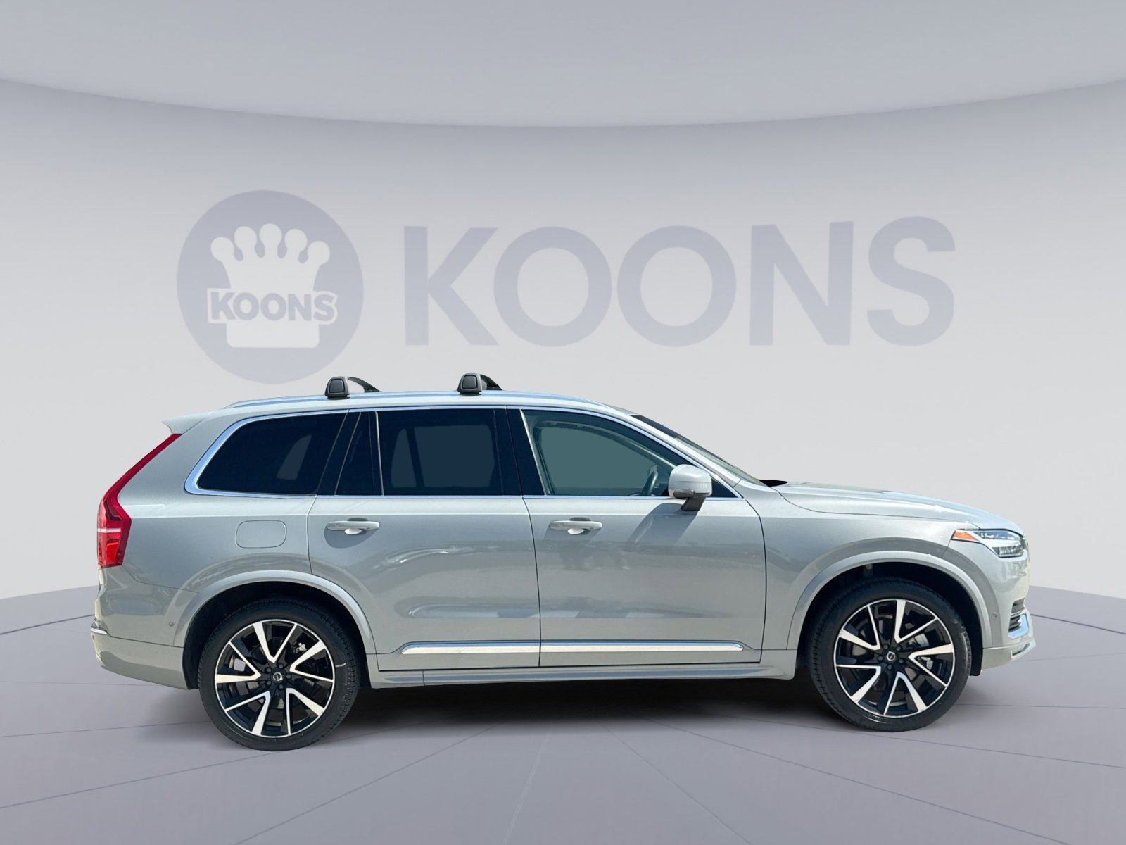 Certified 2024 Volvo XC90 B5 Plus w/ Protection Package Premier AWD/4WD image 8