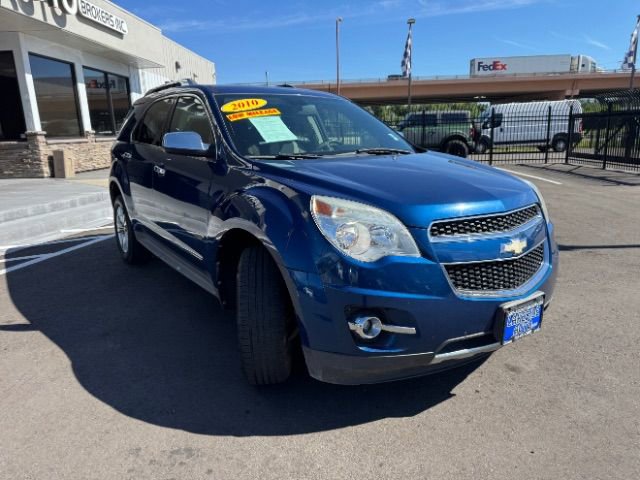 Used 2010 Chevrolet Equinox LT w/ Chrome Appearance Package image 4
