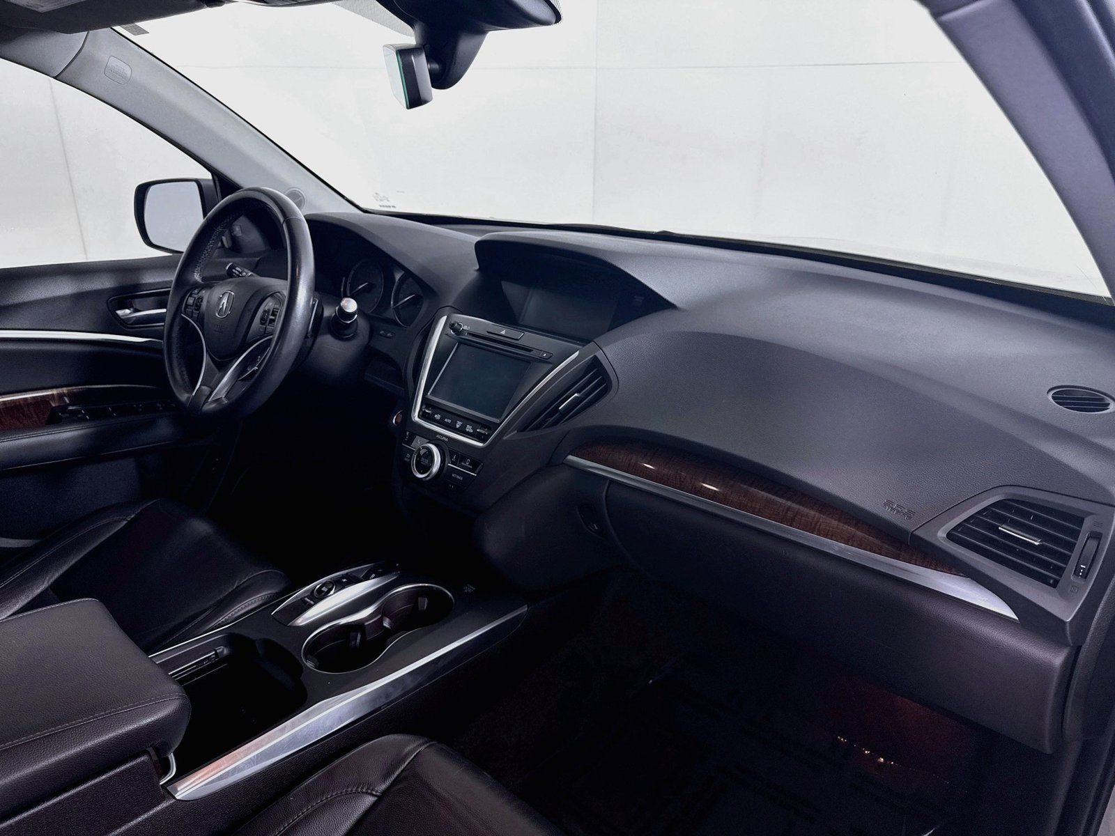 Used 2018 Acura MDX w/ Technology Package AWD/4WD image 29