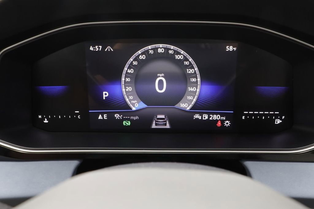 New 2026 Volkswagen Jetta SE FWD image 9
