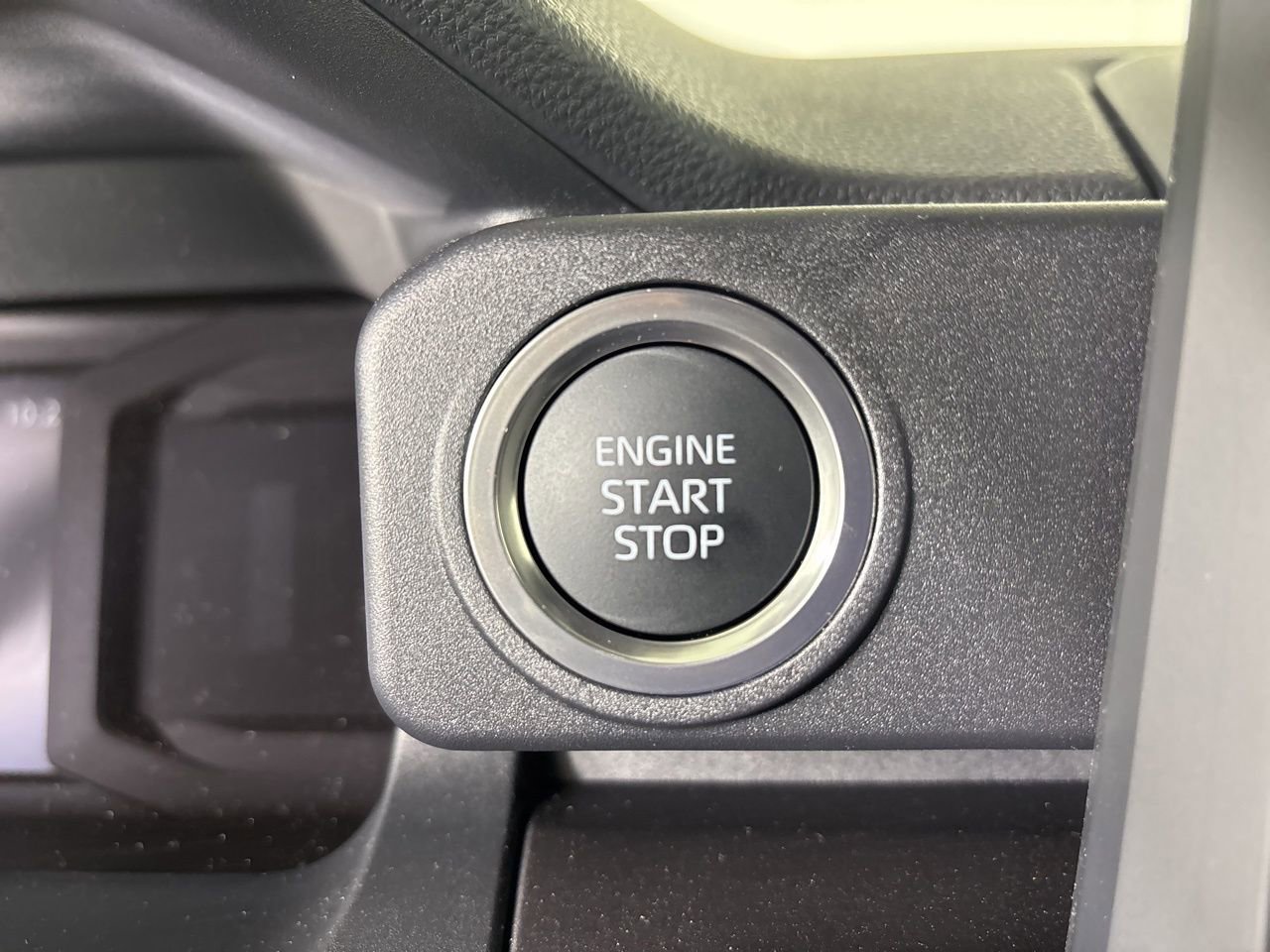 Used 2026 Toyota 4Runner SR5 image 13