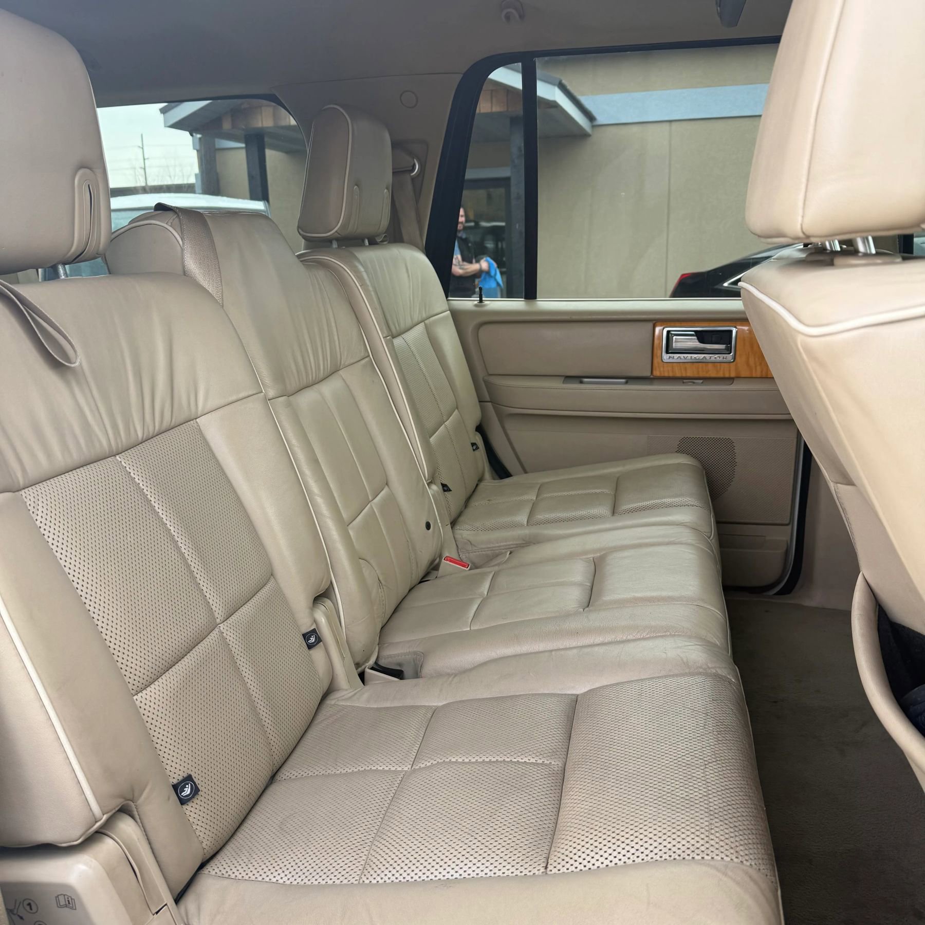 Used 2008 Lincoln Navigator 4WD image 17