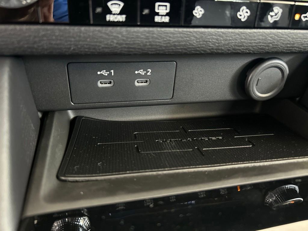 New 2026 Mitsubishi Outlander ES FWD image 31