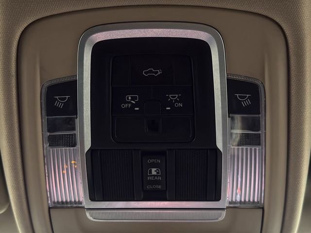 Used 2021 RAM 1500 Laramie image 33