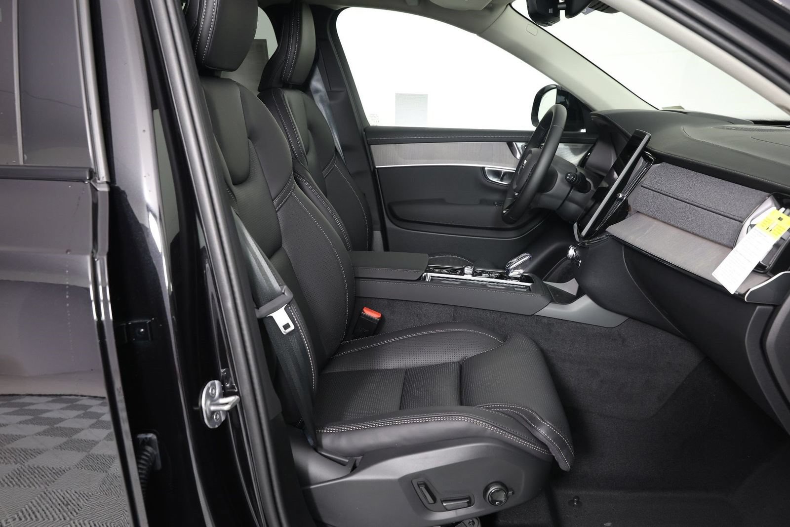 New 2026 Volvo XC90 T8 Ultra AWD/4WD image 10