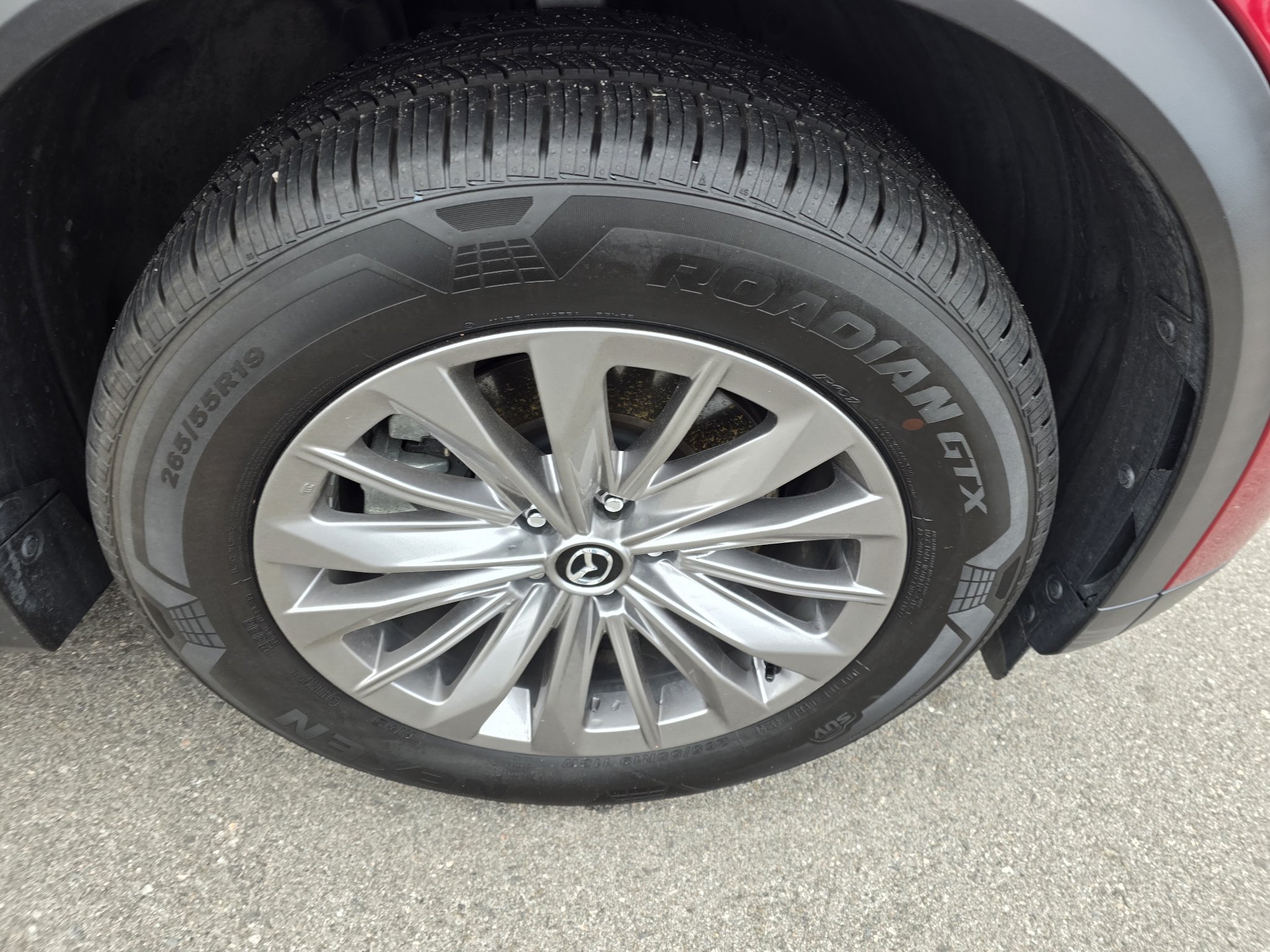 Used 2024 MAZDA CX-90 Plug-In Hybrid w/ Preferred AWD/4WD image 9