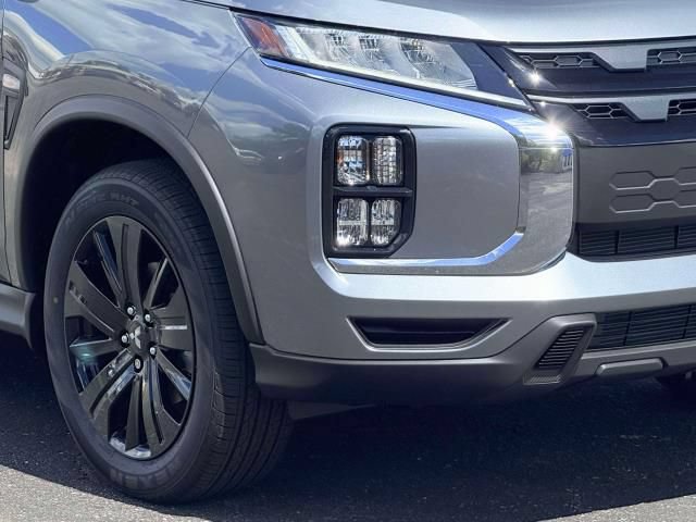New 2026 Mitsubishi Outlander Sport LE AWD/4WD image 10