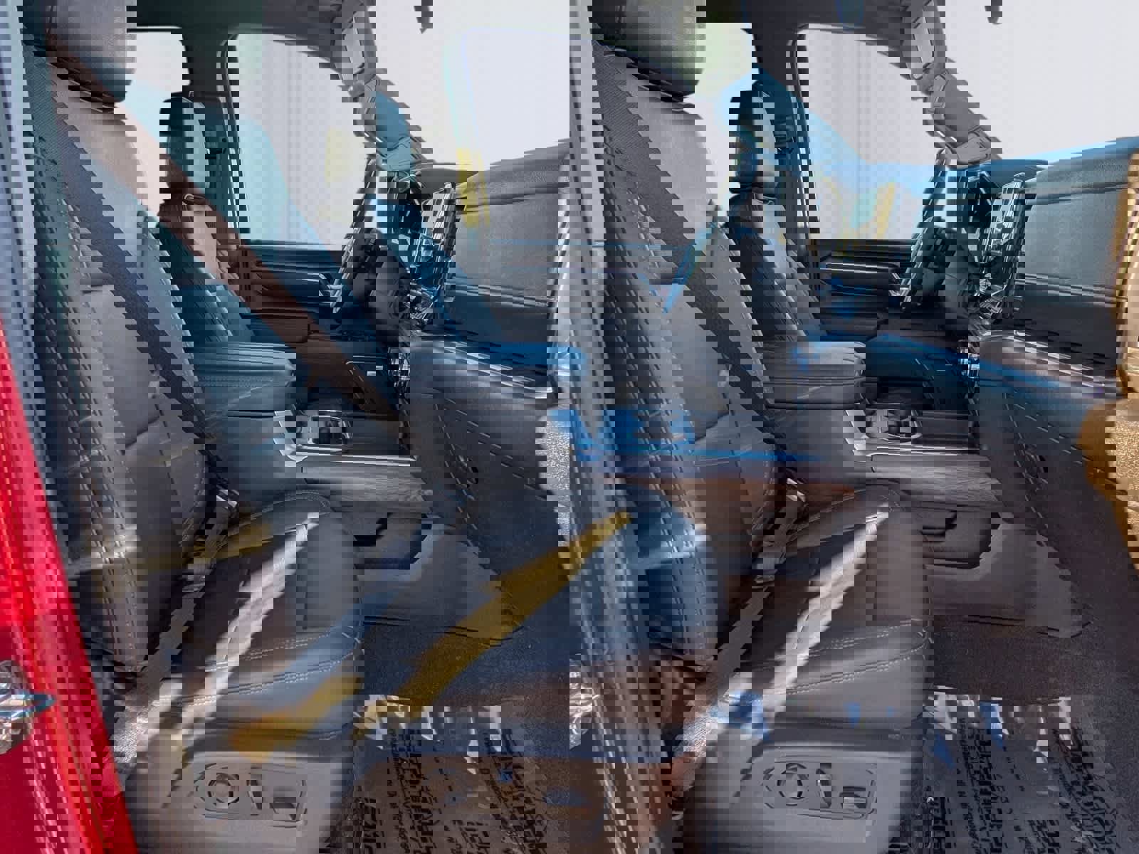 Used 2024 GMC Sierra 3500 SLT w/ SLT Premium Package image 10