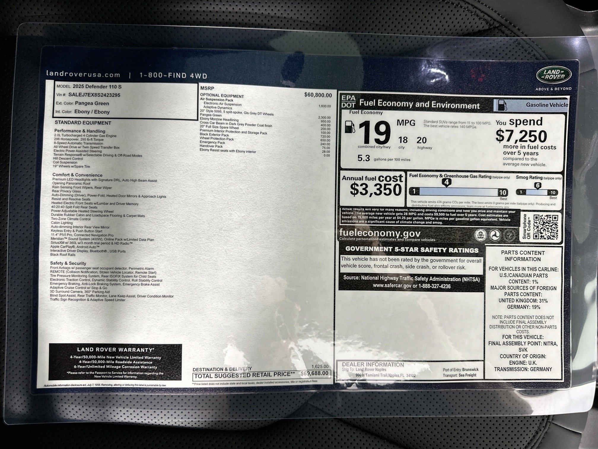 Used 2025 Land Rover Defender 110 S image 28