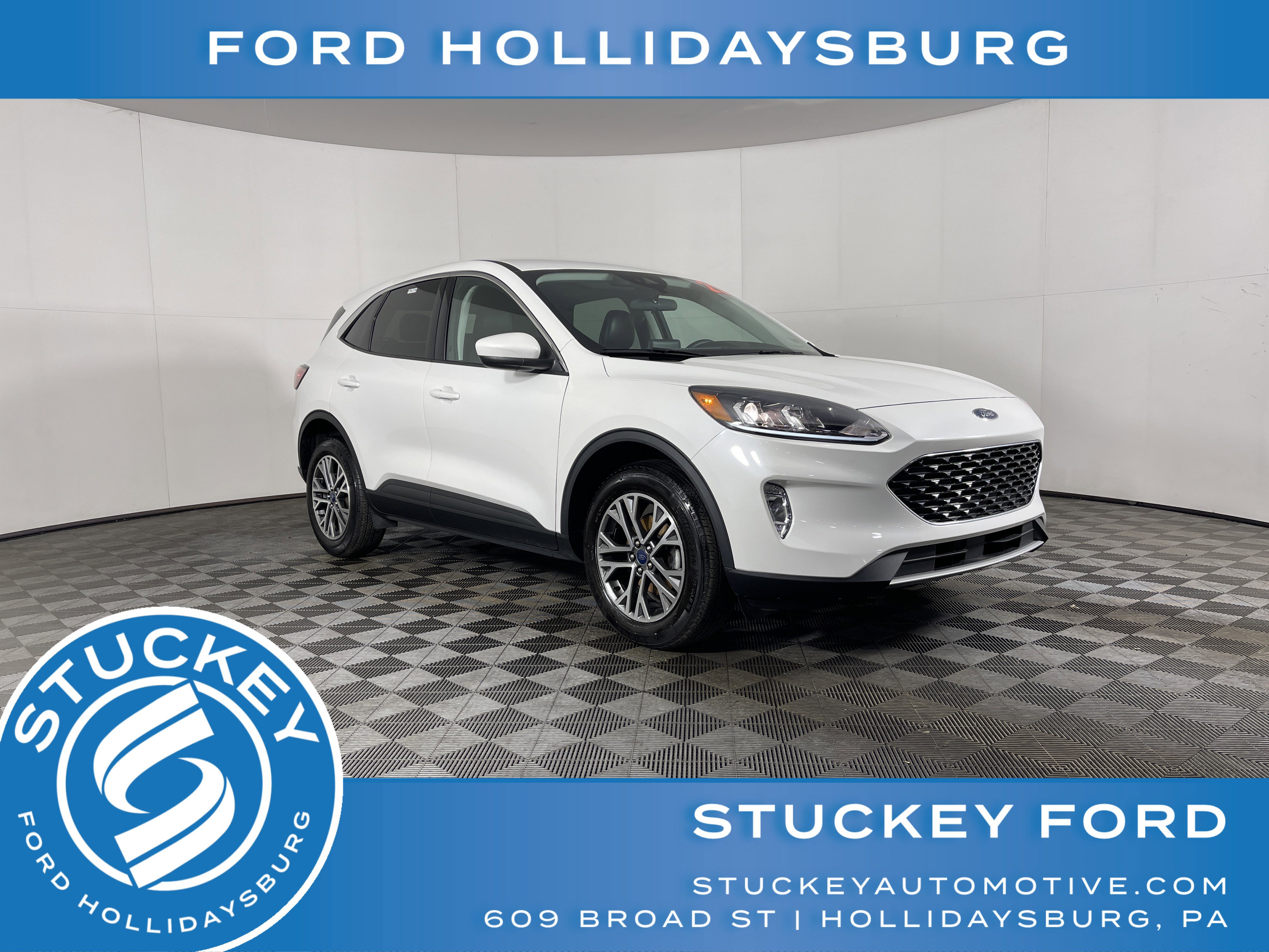 Used 2022 Ford Escape SEL w/ Technology Package image 1