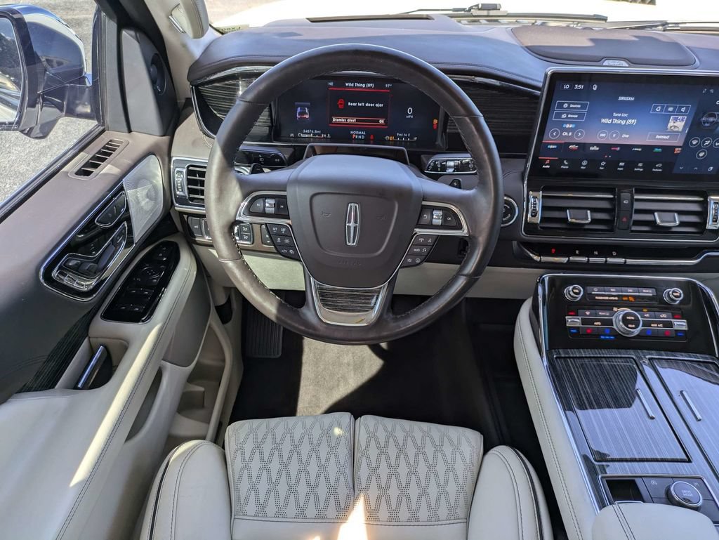 Certified 2022 Lincoln Navigator L Black Label AWD/4WD image 20