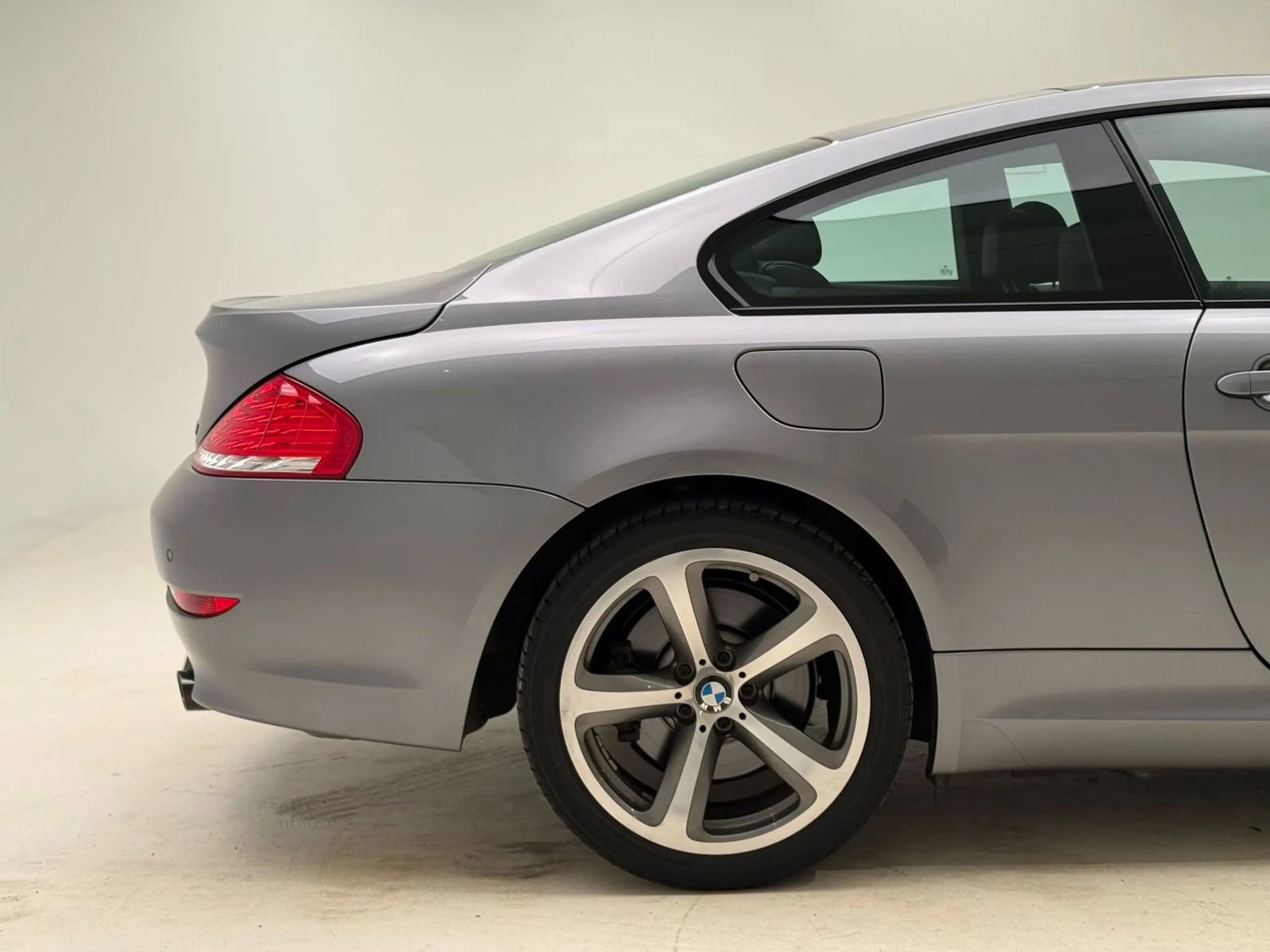 Used 2009 BMW 650i Coupe image 15