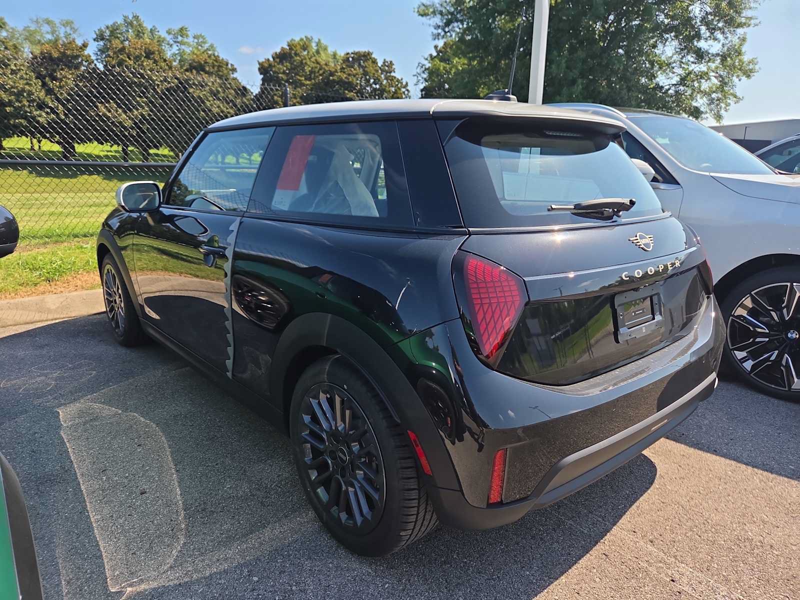 New 2026 MINI Cooper 2-Door Hardtop FWD image 3