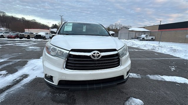 Used 2016 Toyota Highlander XLE image 8