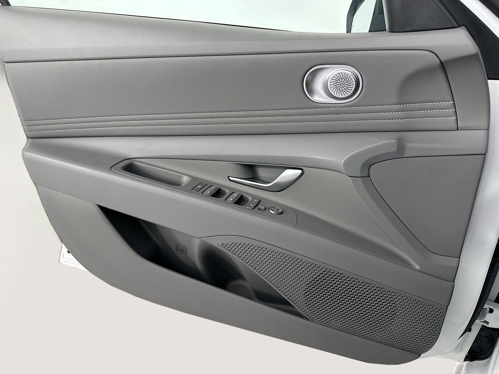 Certified 2026 Hyundai Elantra Sport FWD image 23
