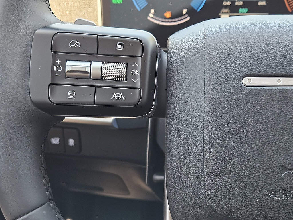 New 2026 Hyundai Santa Fe SE FWD image 28