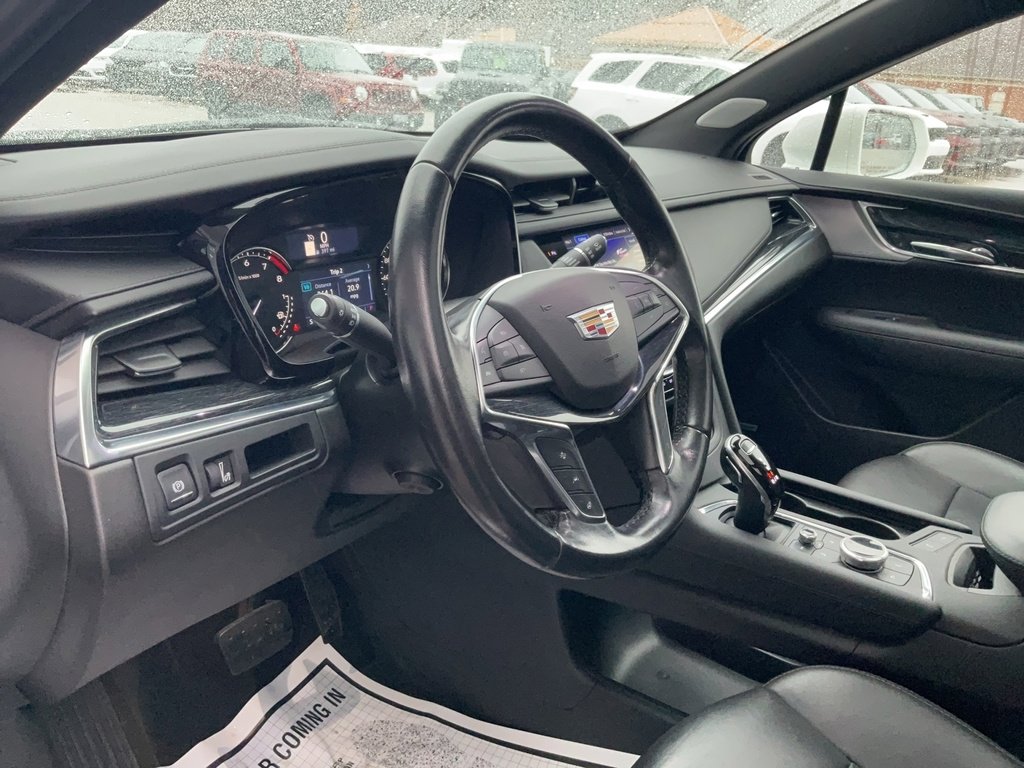 Used 2020 Cadillac XT5 Premium Luxury image 10