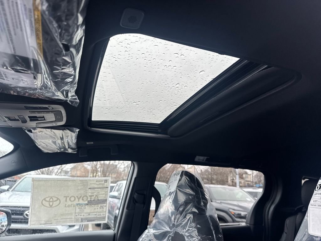 New 2026 Toyota Sienna XLE Woodland Edition image 17