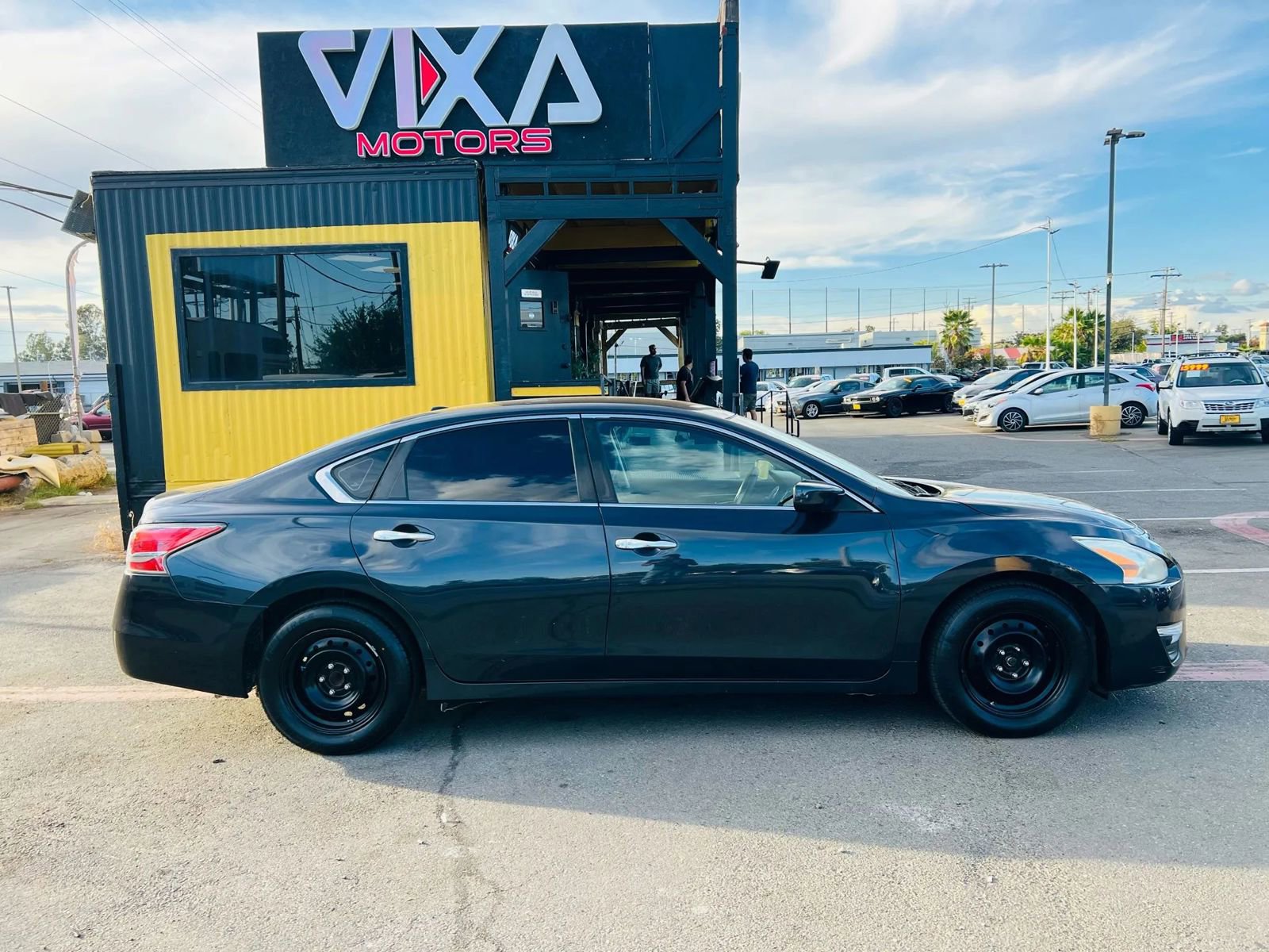 Used 2015 Nissan Altima 2.5 S w/ Power Driver Seat Package image 4