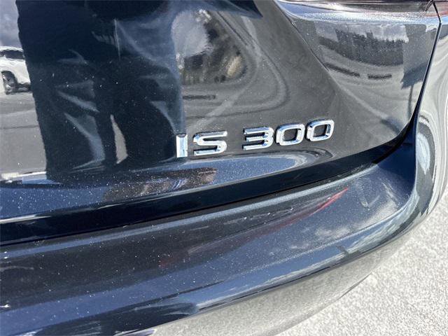 Certified 2020 Lexus IS 300 w/ Accessory Package 2 image 25