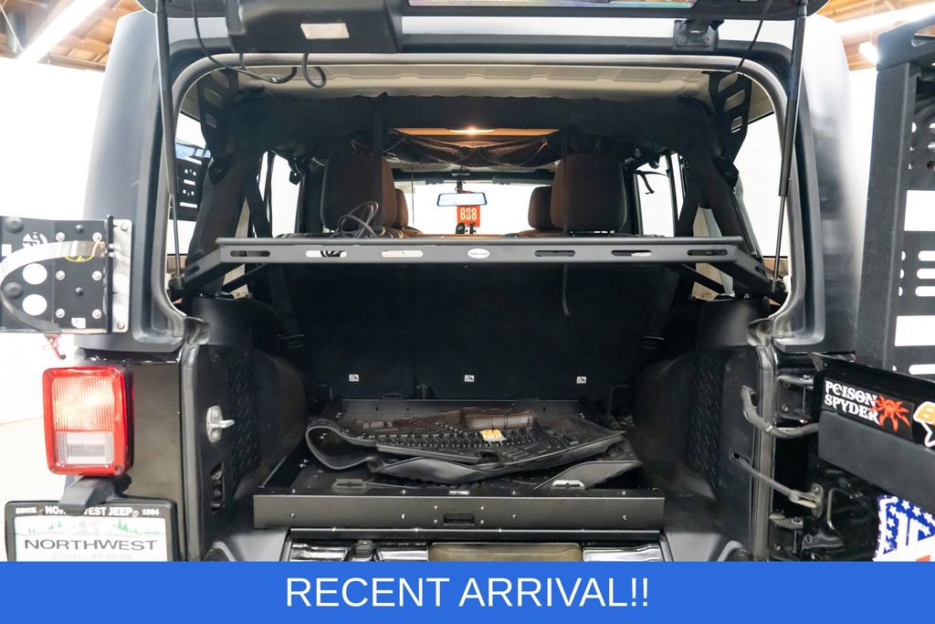 Used 2017 Jeep Wrangler Unlimited Sport w/ Connectivity Group image 8