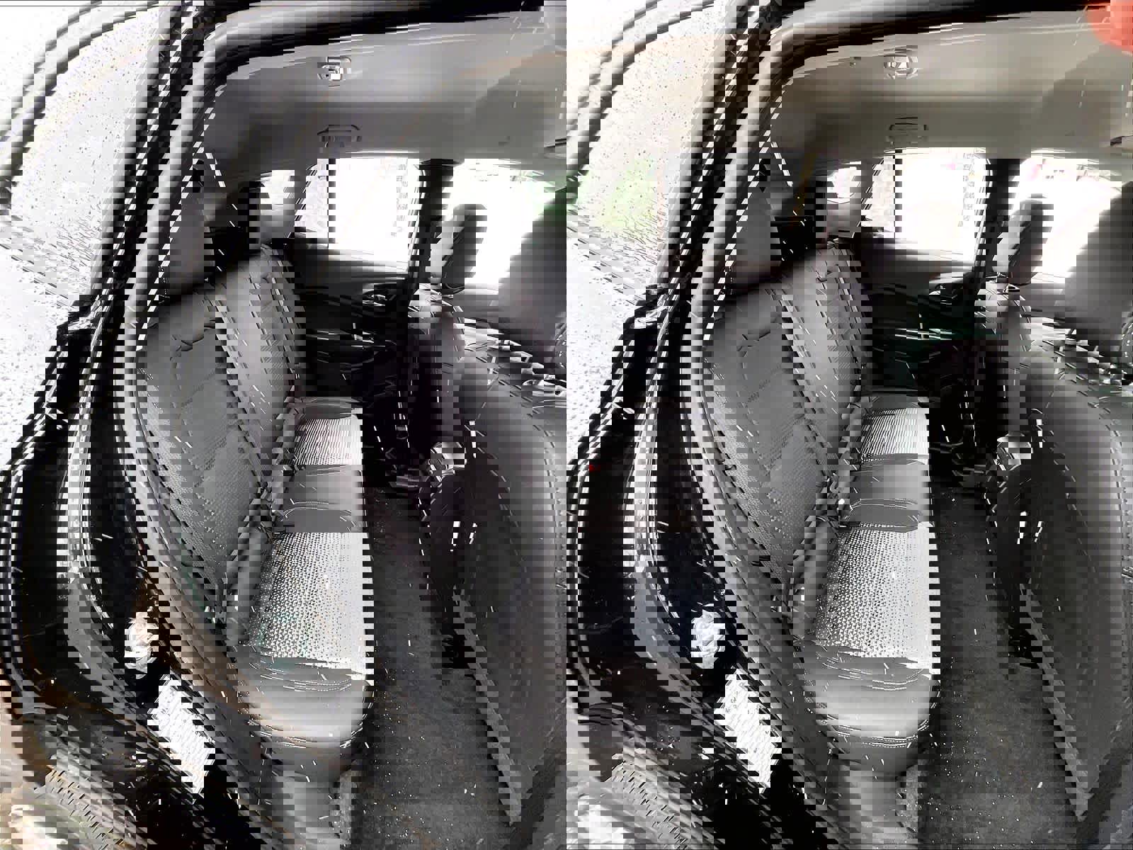 Used 2025 Chevrolet Trax LT w/ LT Convenience Package image 16