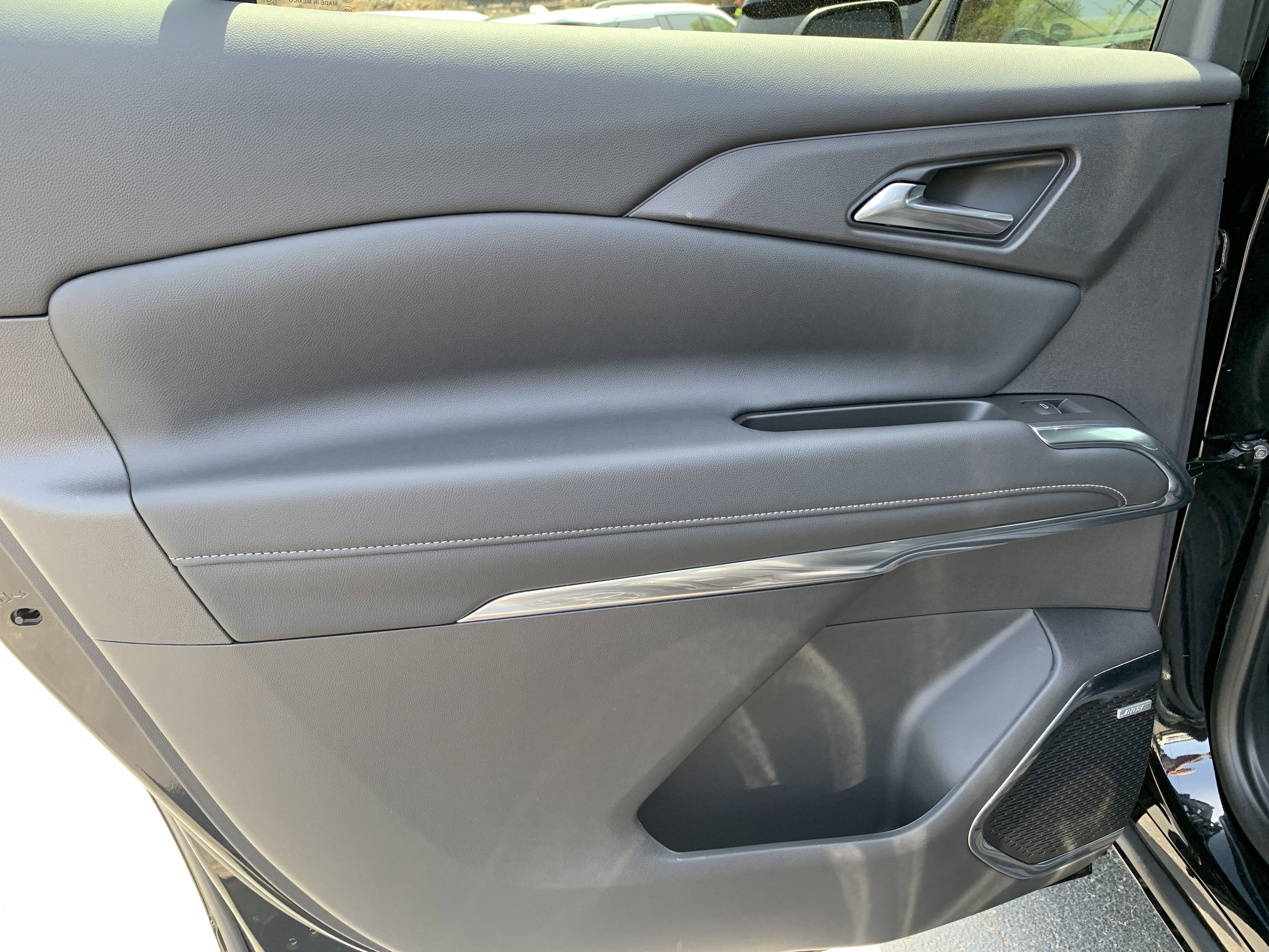 New 2025 Chevrolet Traverse High Country w/ LPO, Floor Liner Package image 23