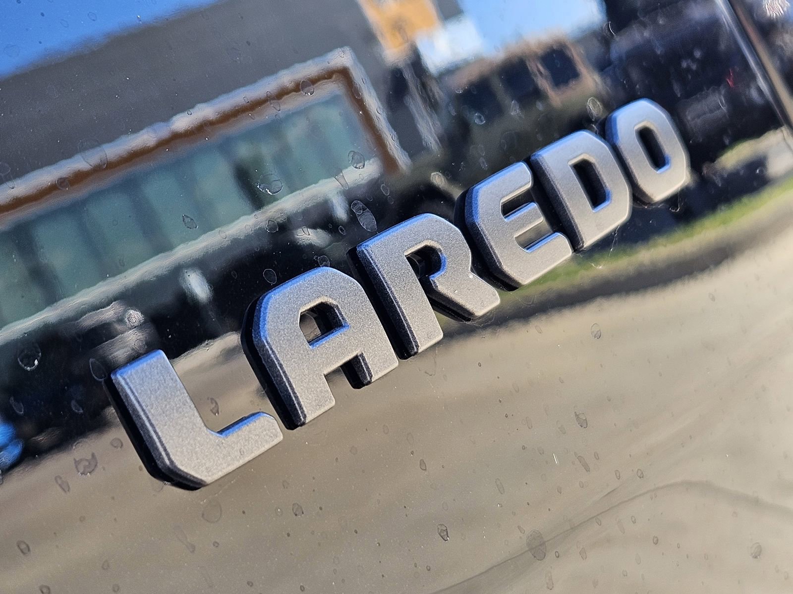 New 2026 Jeep Cherokee Laredo image 13