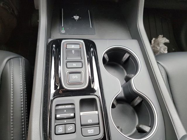 Used 2025 Honda Pilot Touring image 12