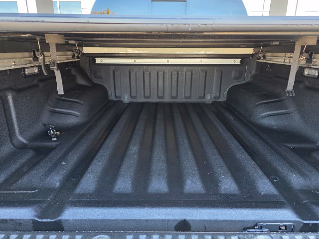 Used 2025 Nissan Frontier SV w/ SV Convenience Package AWD/4WD image 4