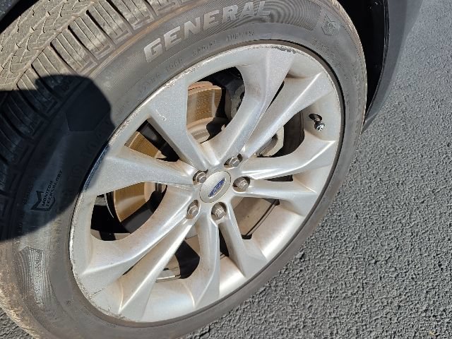 Used 2013 Ford Taurus SEL FWD image 24