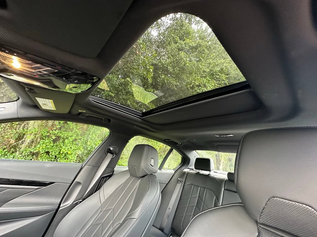 Certified 2026 BMW 530i w/ Premium Package RWD image 23
