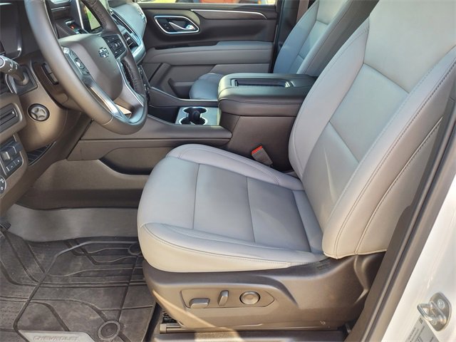 Used 2024 Chevrolet Tahoe Z71 w/ Luxury Package image 19