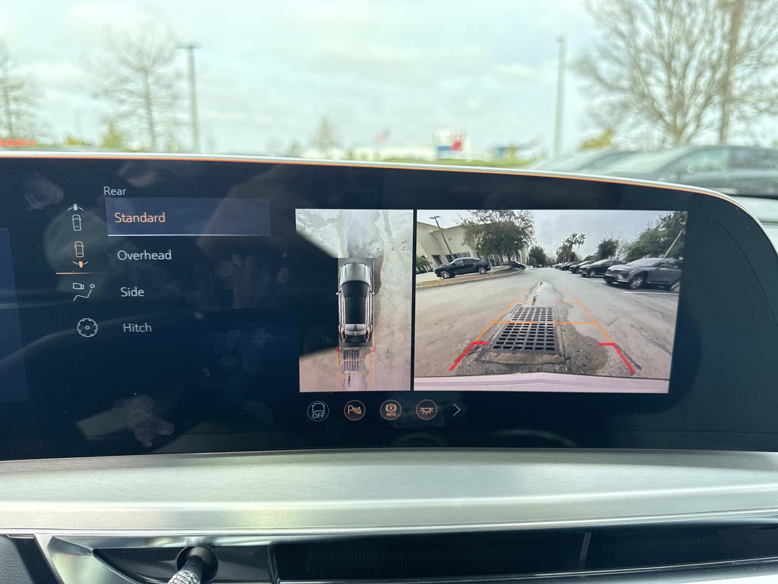 New 2026 Cadillac Lyriq Luxury image 27