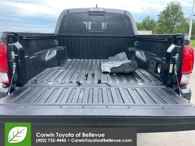 Used 2019 Toyota Tacoma TRD Sport w/ Technology Package AWD/4WD image 28