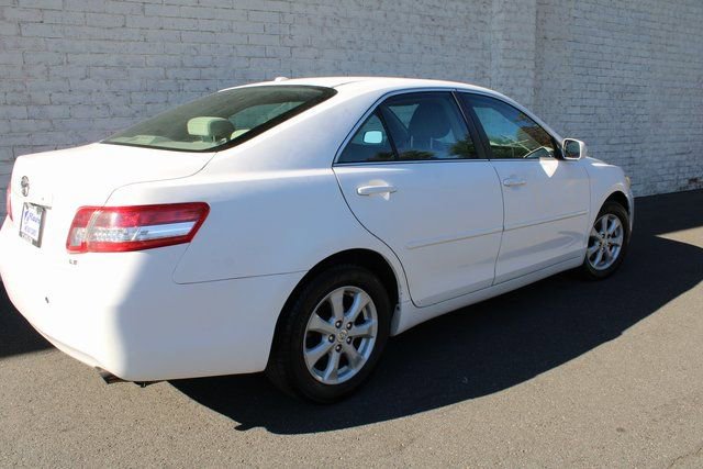 Used 2011 Toyota Camry LE w/ LE Extra-Value Pkg image 12