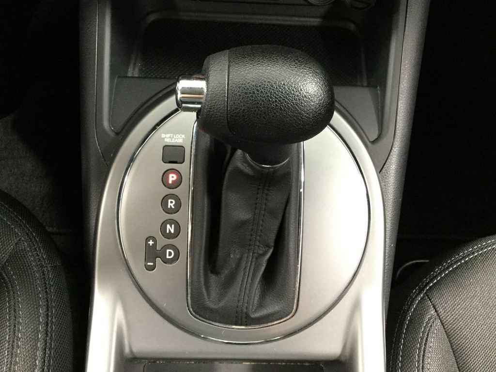 Used 2015 Kia Sportage LX FWD image 17