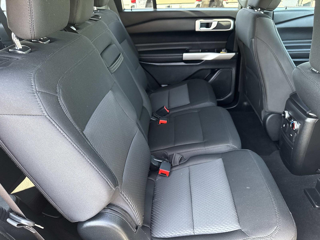 Certified 2023 Ford Explorer XLT RWD image 36